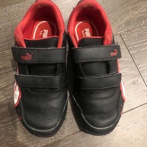 Puma Ferrari size 12 boys